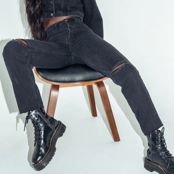 Princess Polly - Picture 1 of 9